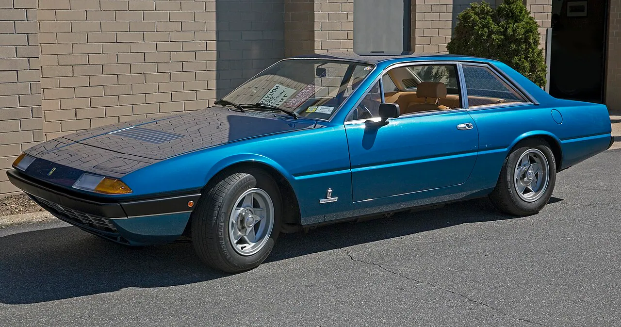 Ferrari 365 GT4 2+2 (1972–1976)