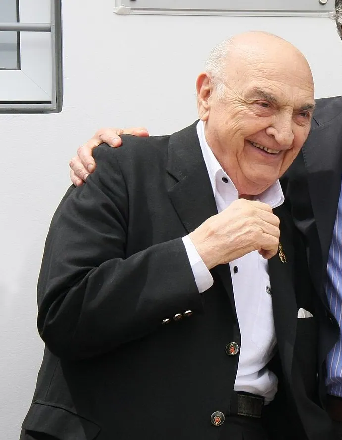 José Froilán González